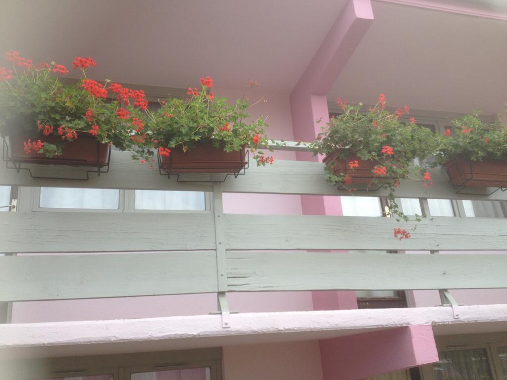Hotel Fleuritel Charleville-Mézières Exteriör bild